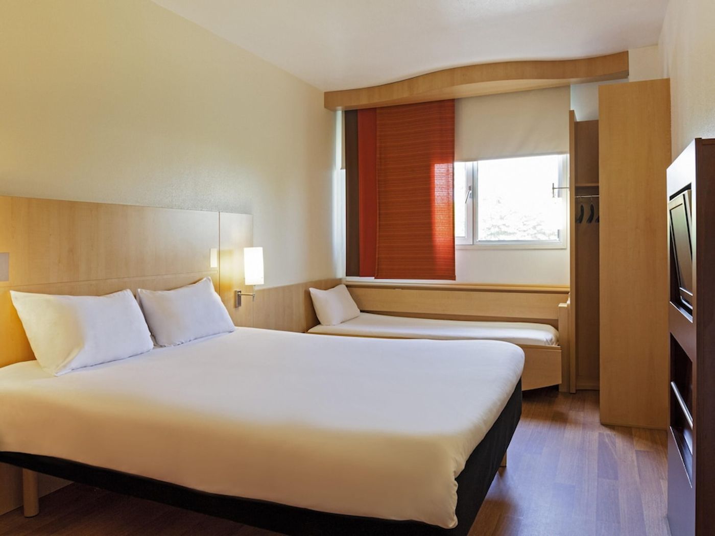 expedia-3164985-26