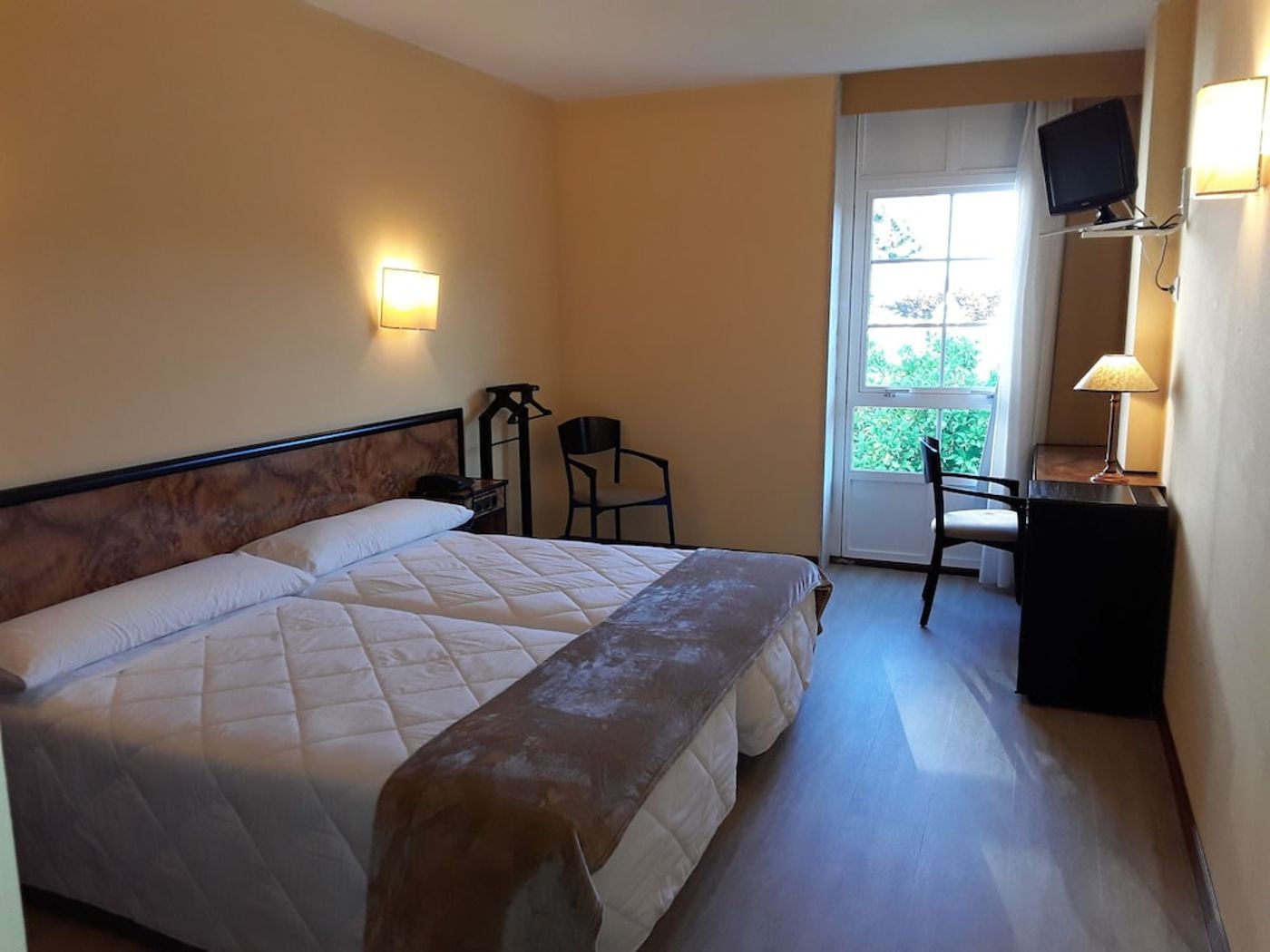 expedia-3157449-15
