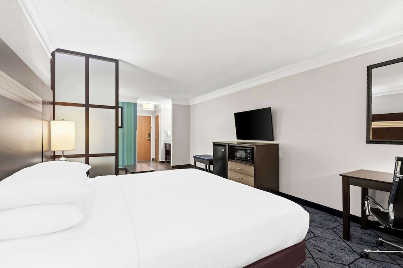 expedia-3165908-18
