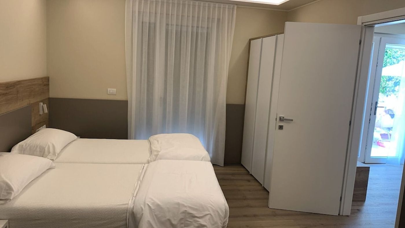 expedia-3166772-8