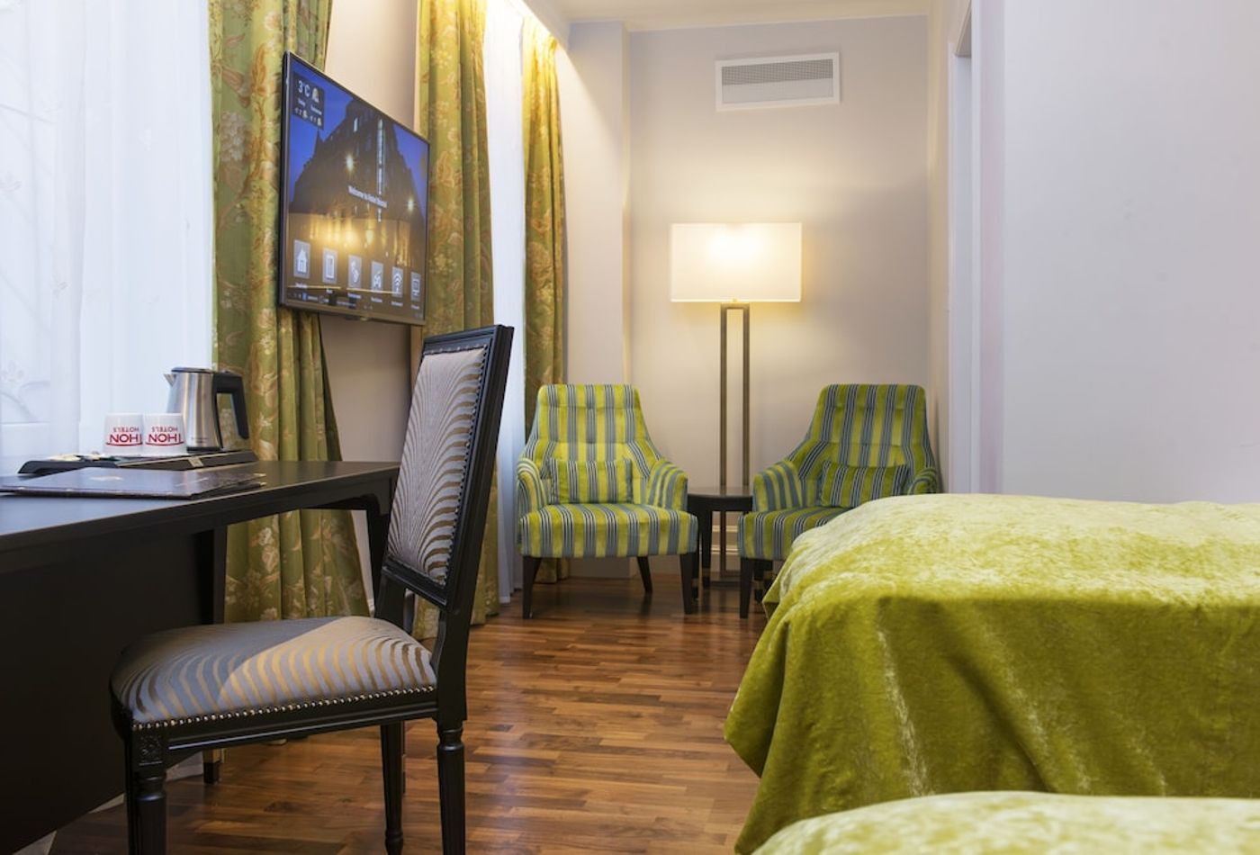 expedia-3156677-5