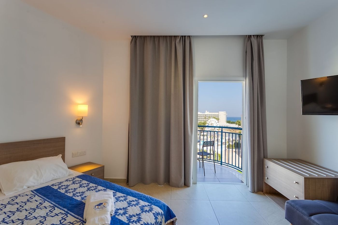 expedia-3156479-12