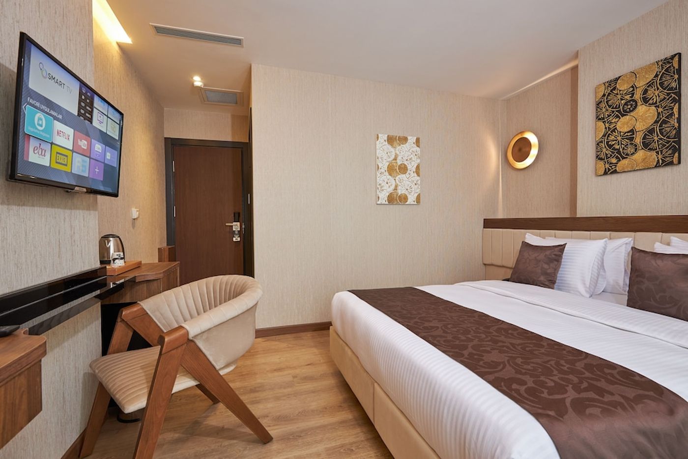 expedia-3159480-12