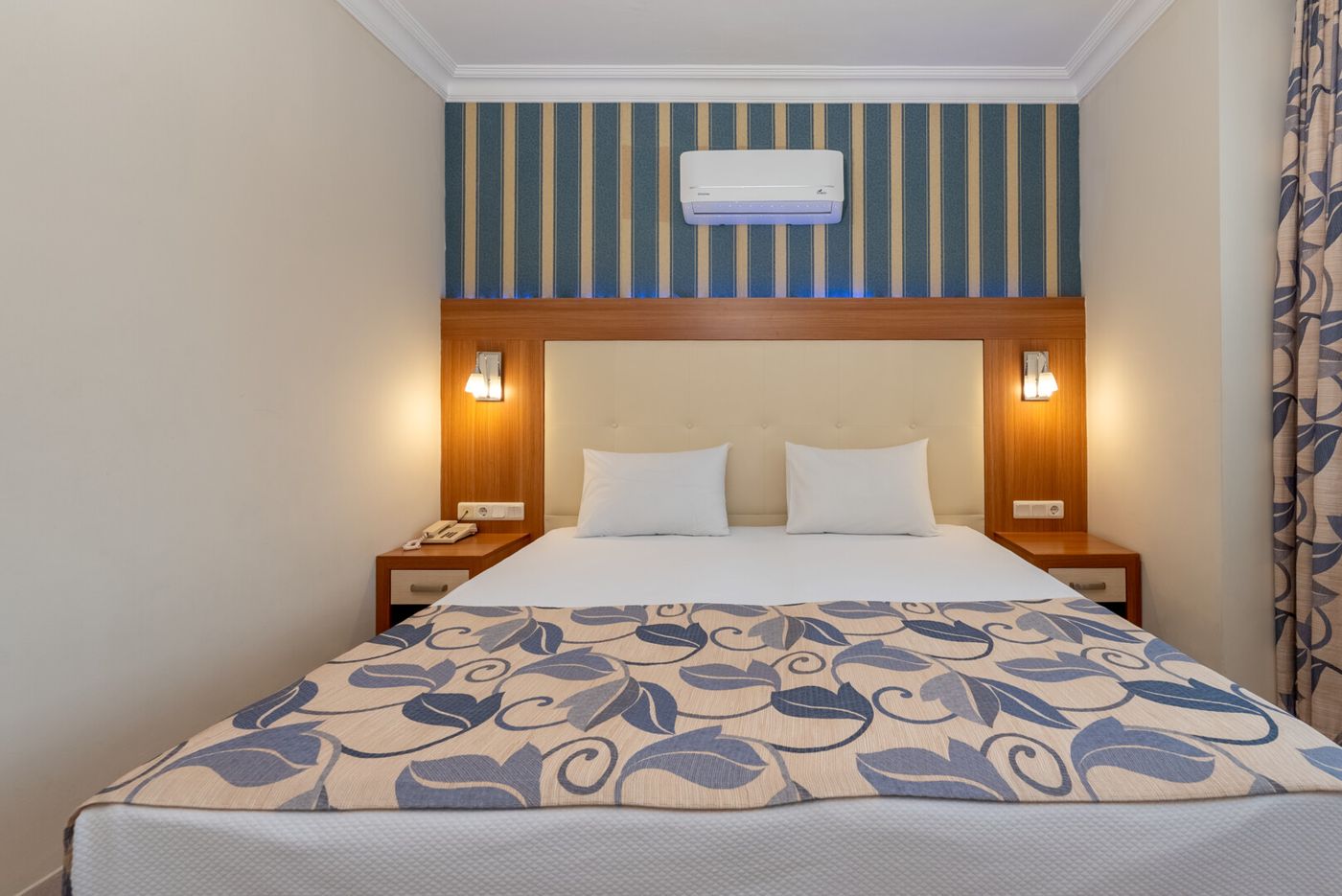 Villa Sunflower Hotel