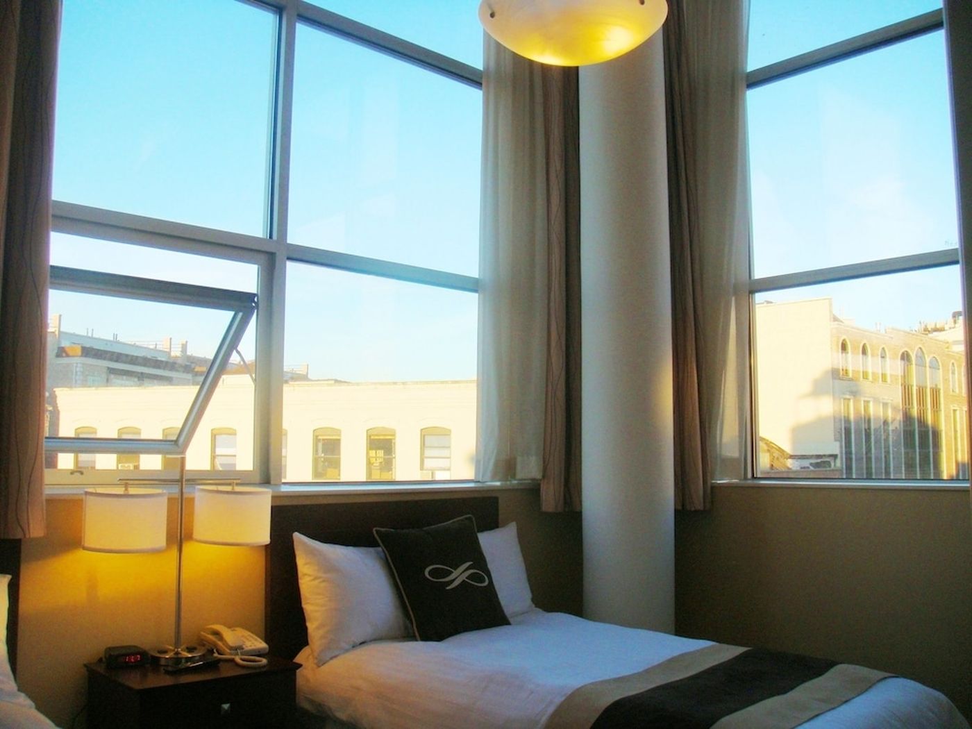 expedia-3162408-5