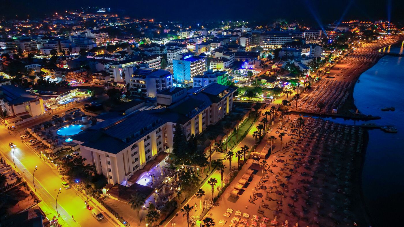 Faros Premium Beach Adults Only 16+