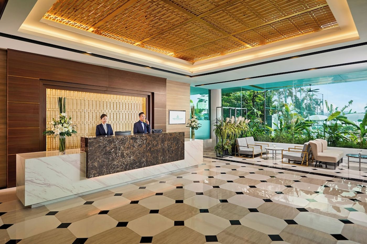 expedia-3165630-6