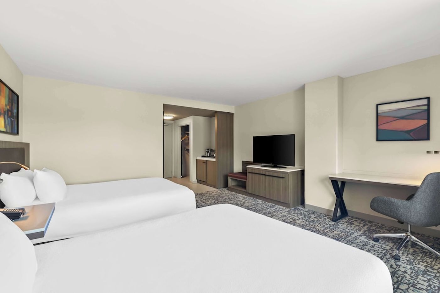 expedia-3159650-18