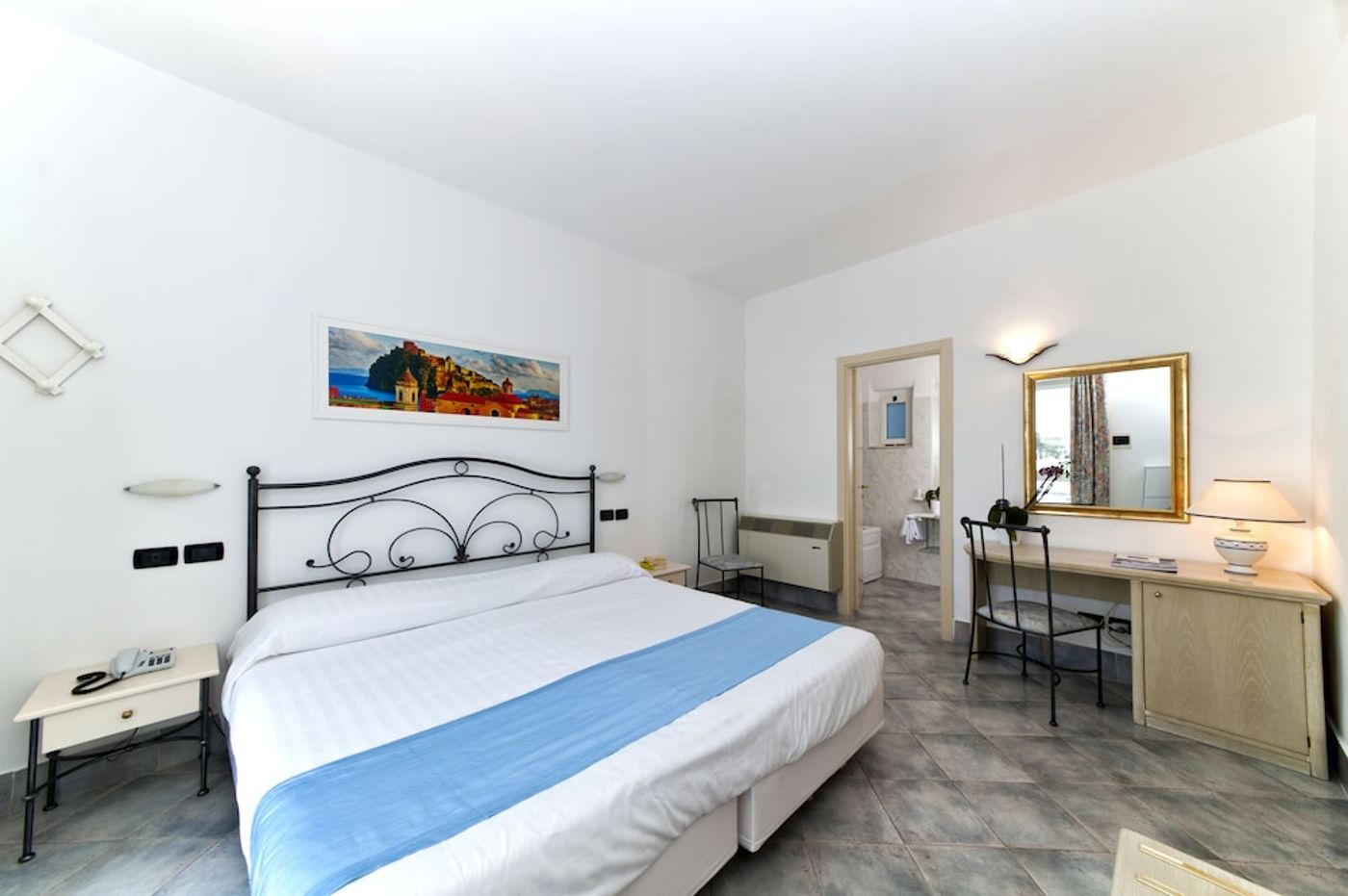 expedia-3166382-2