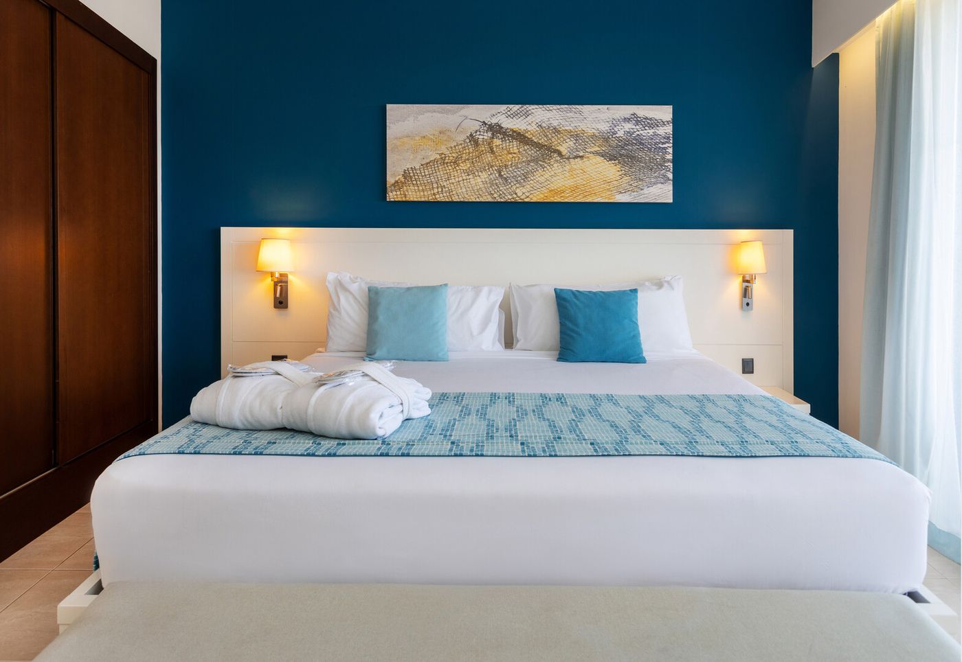 19.02.26 Melia Laguna Beach