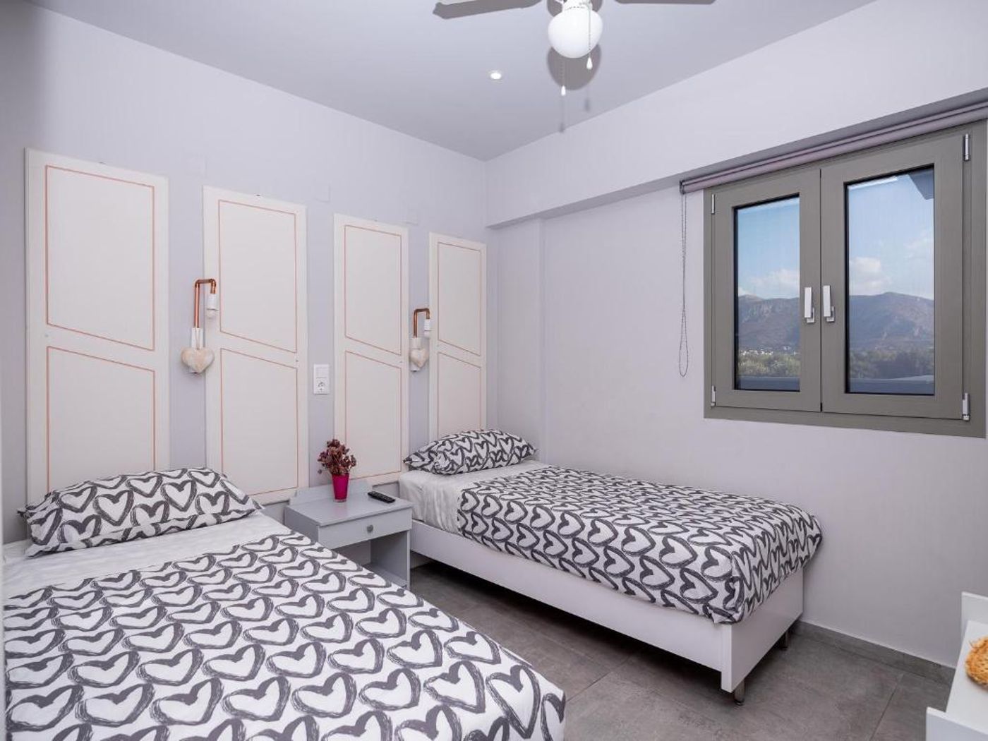 Evalia Apts