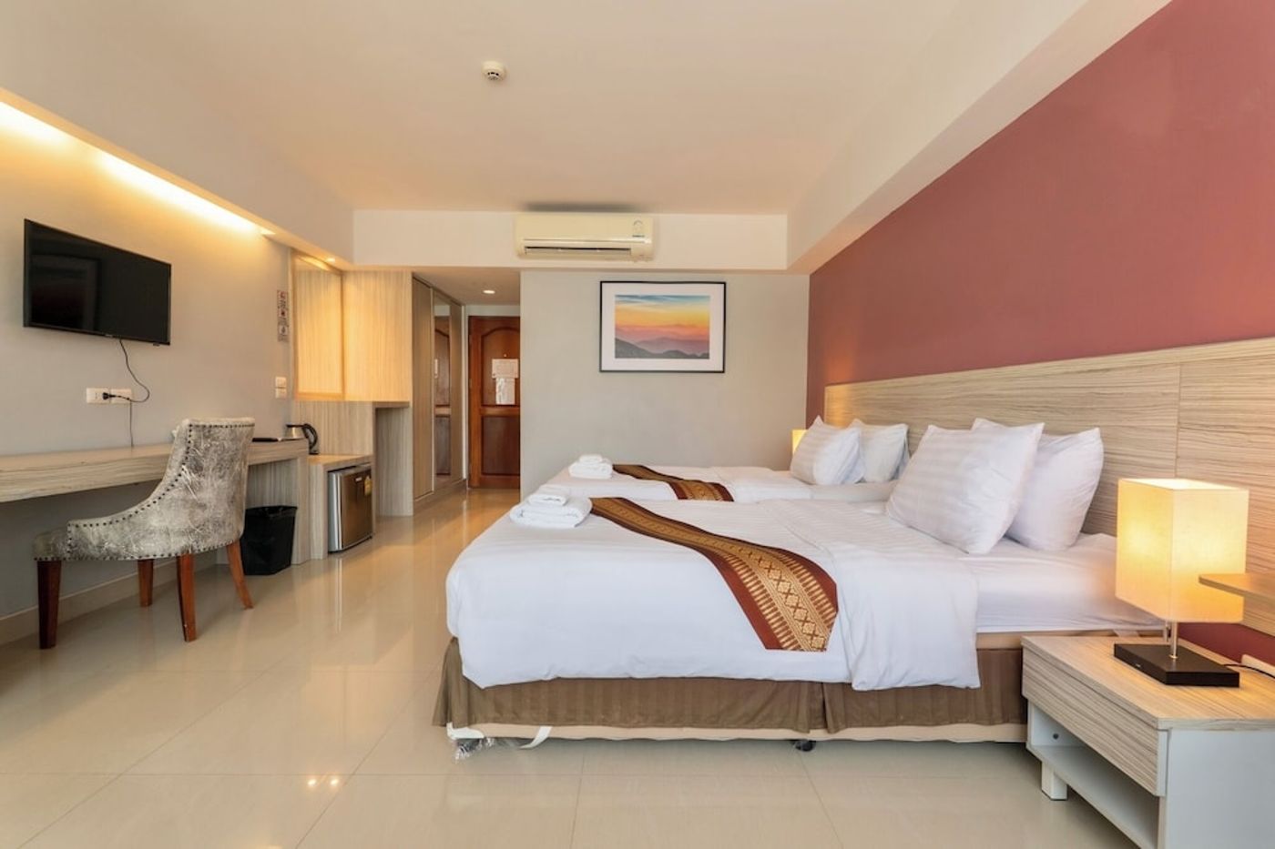expedia-3162847-13