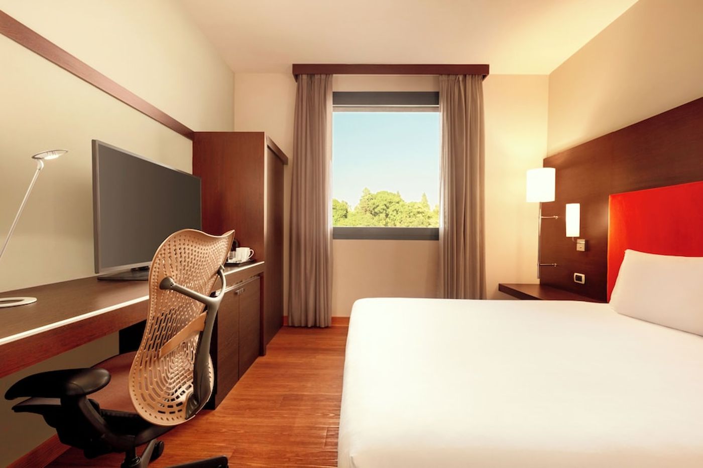 expedia-3163486-7