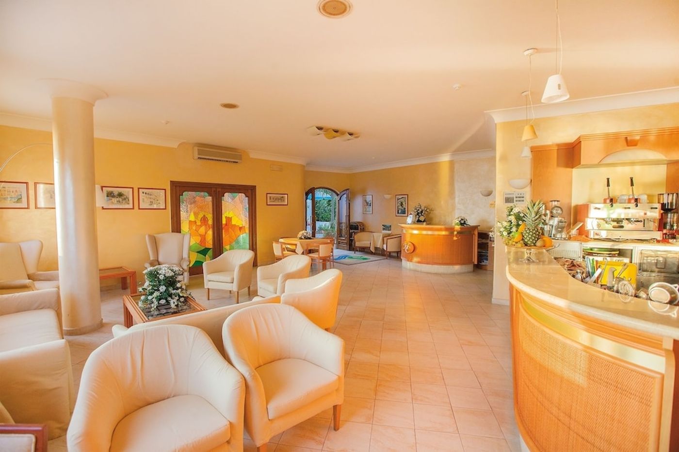 expedia-3166194-7