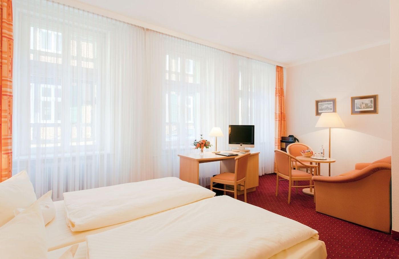expedia-3163423-6