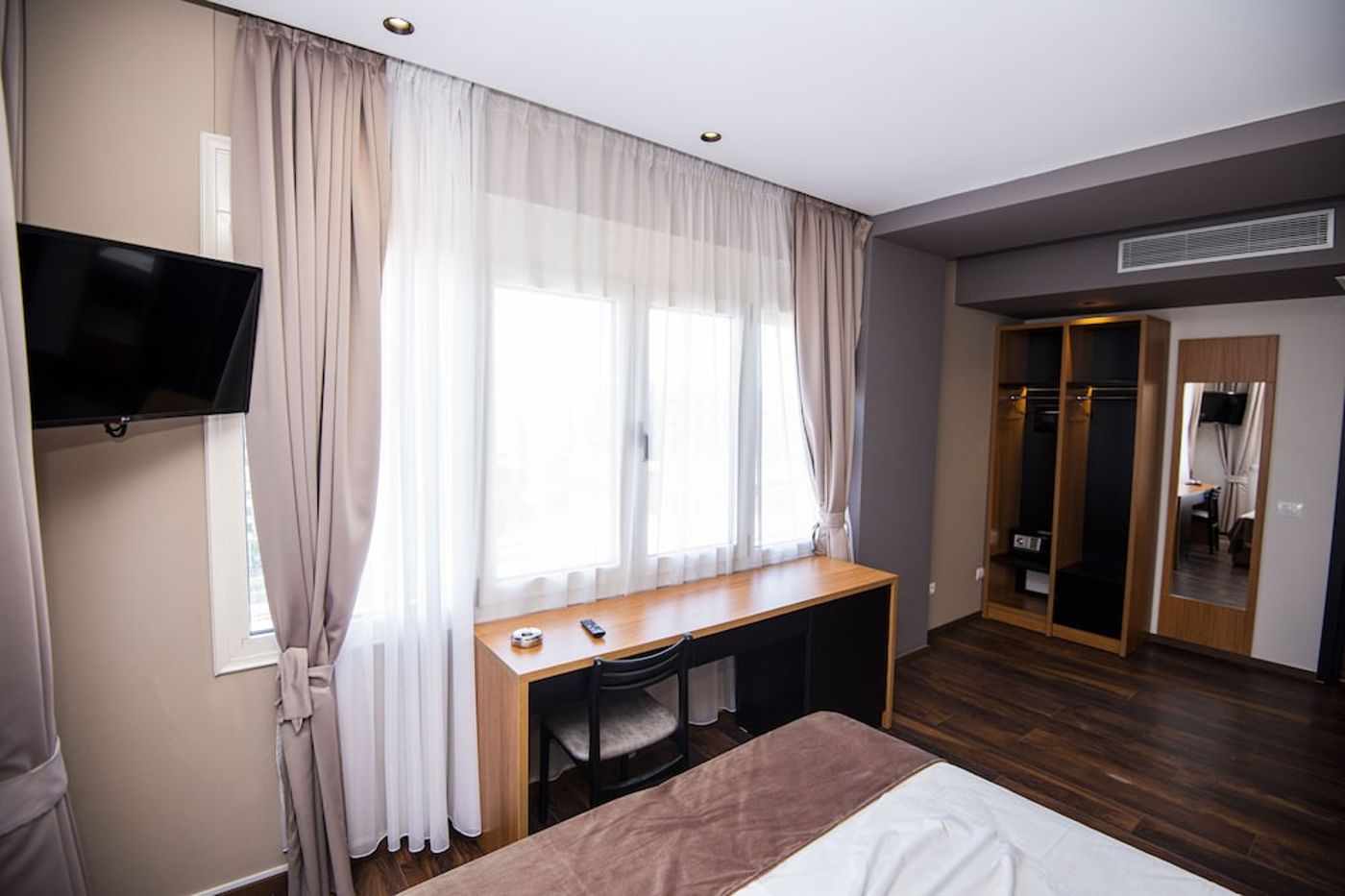 expedia-3156392-4