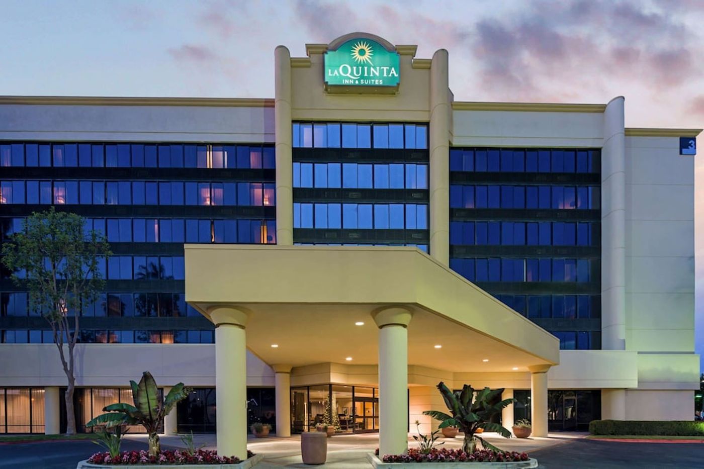 expedia-3166736-3