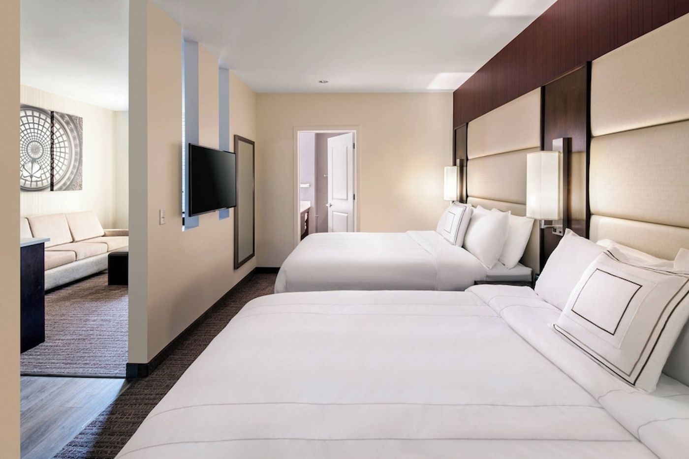expedia-3159459-26