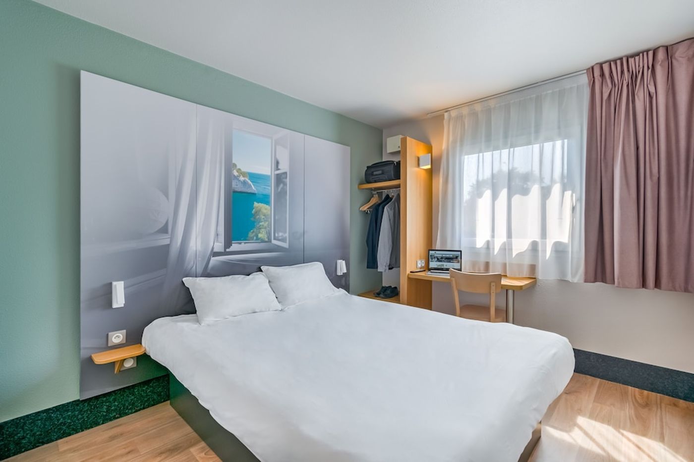expedia-3165767-10
