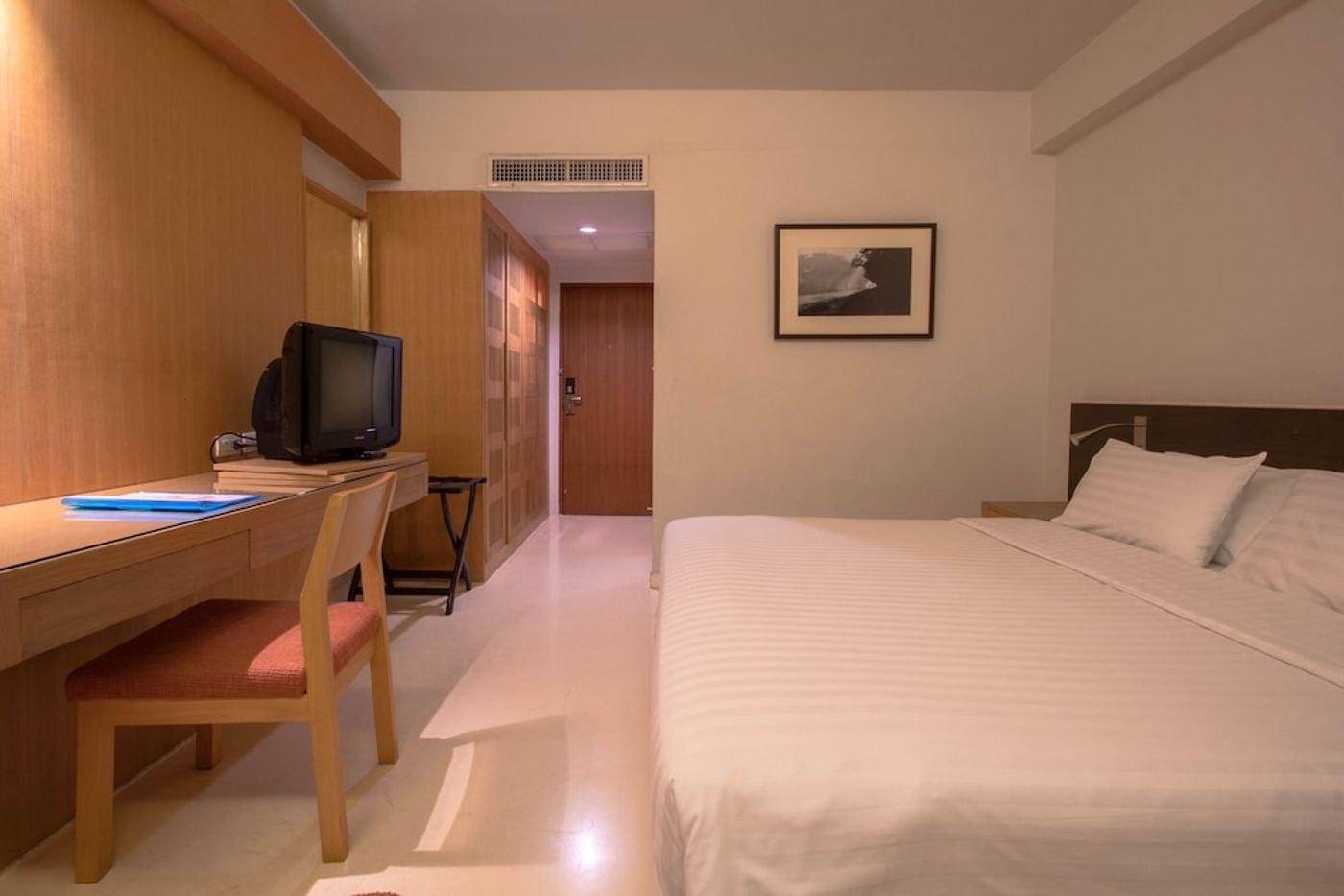 expedia-3162897-18