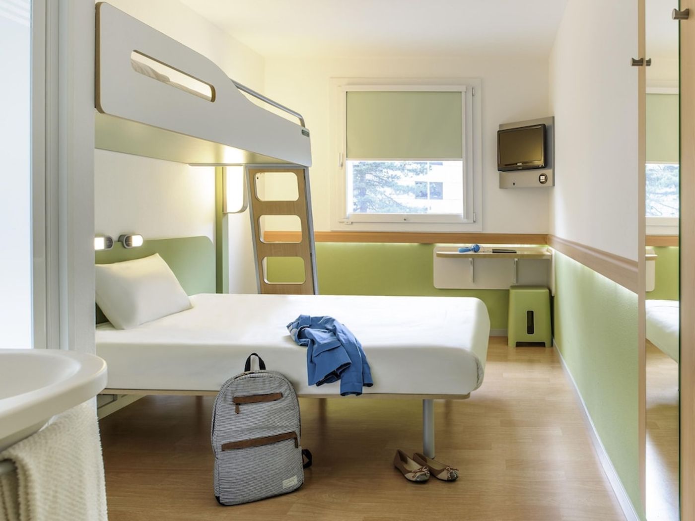 expedia-3160086-12