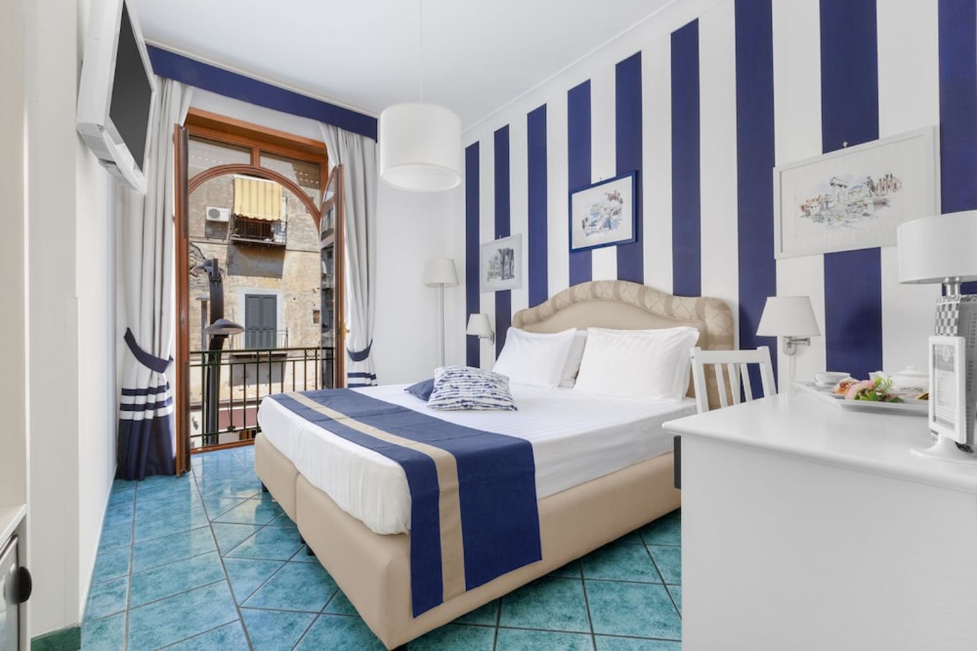 expedia-3162387-1