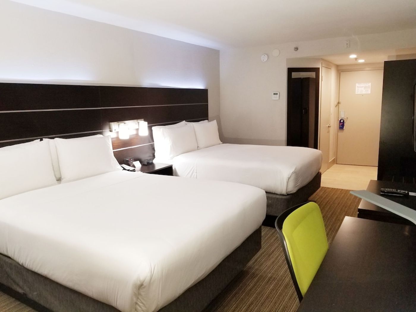 expedia-3159877-17