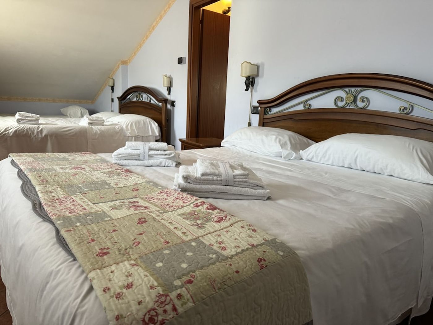 expedia-3161940-28