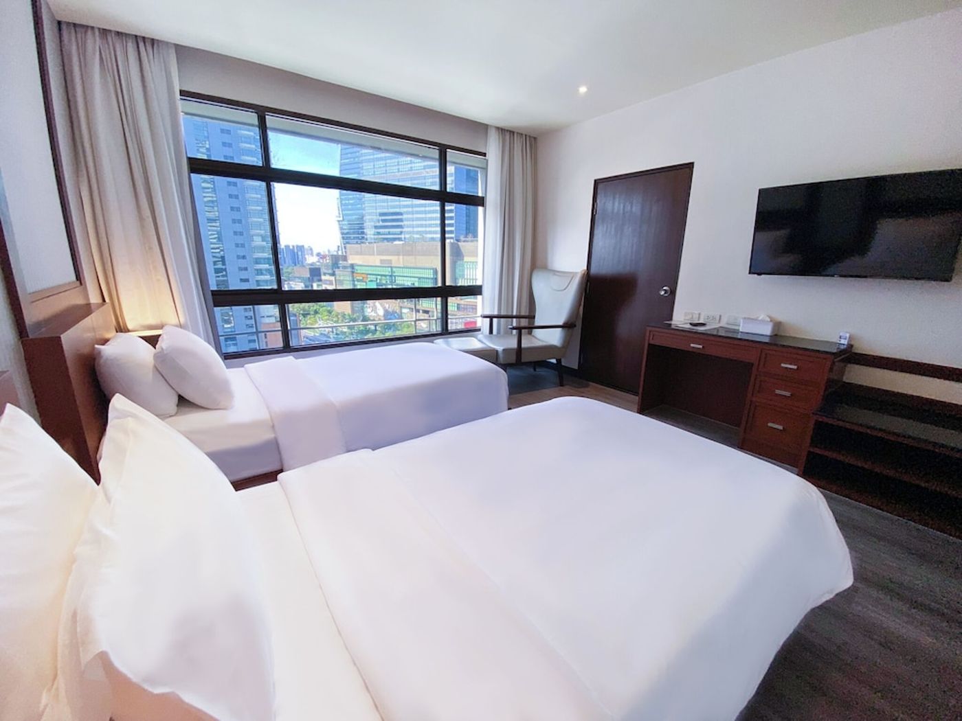 expedia-3162818-10