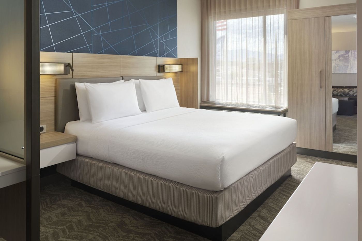 expedia-3159421-10