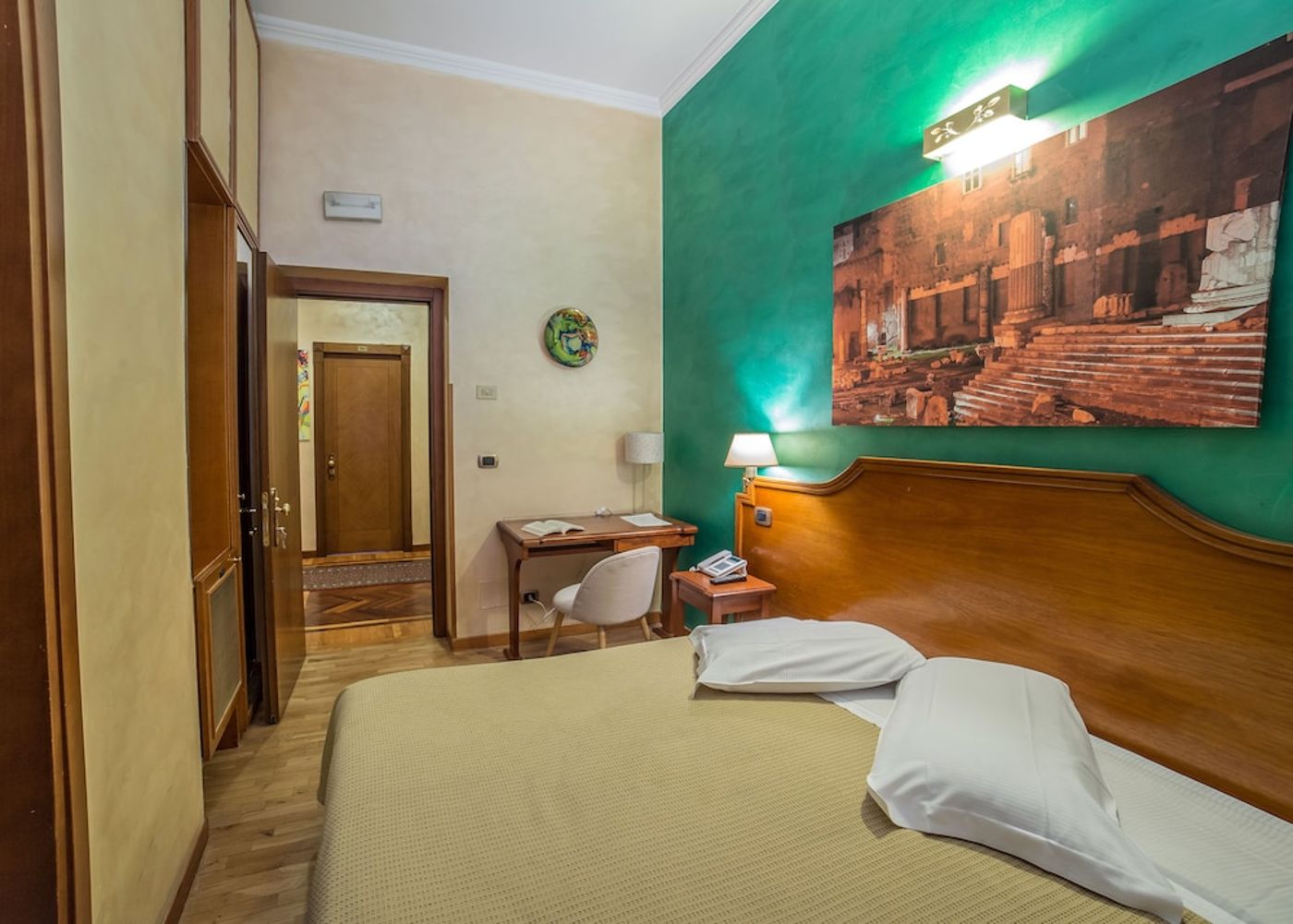 expedia-3163808-22