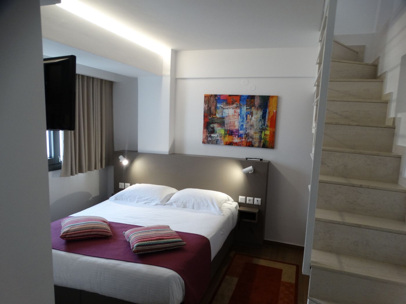 Oasis Apts & Rooms