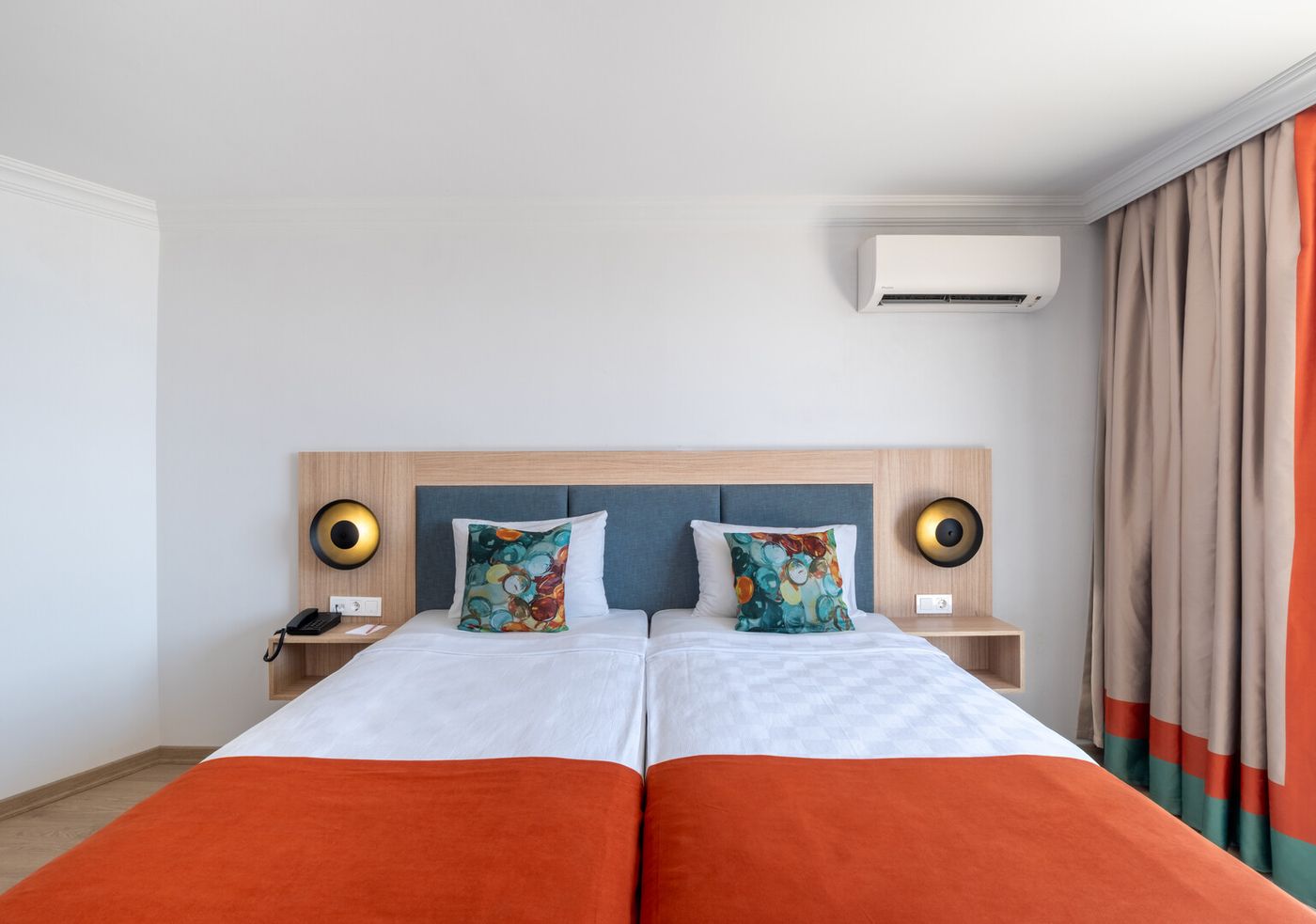 Nova Life Hotel