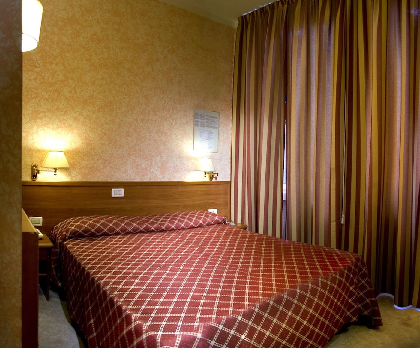 expedia-3163384-9