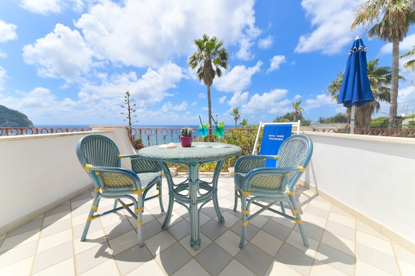 expedia-3166200-2