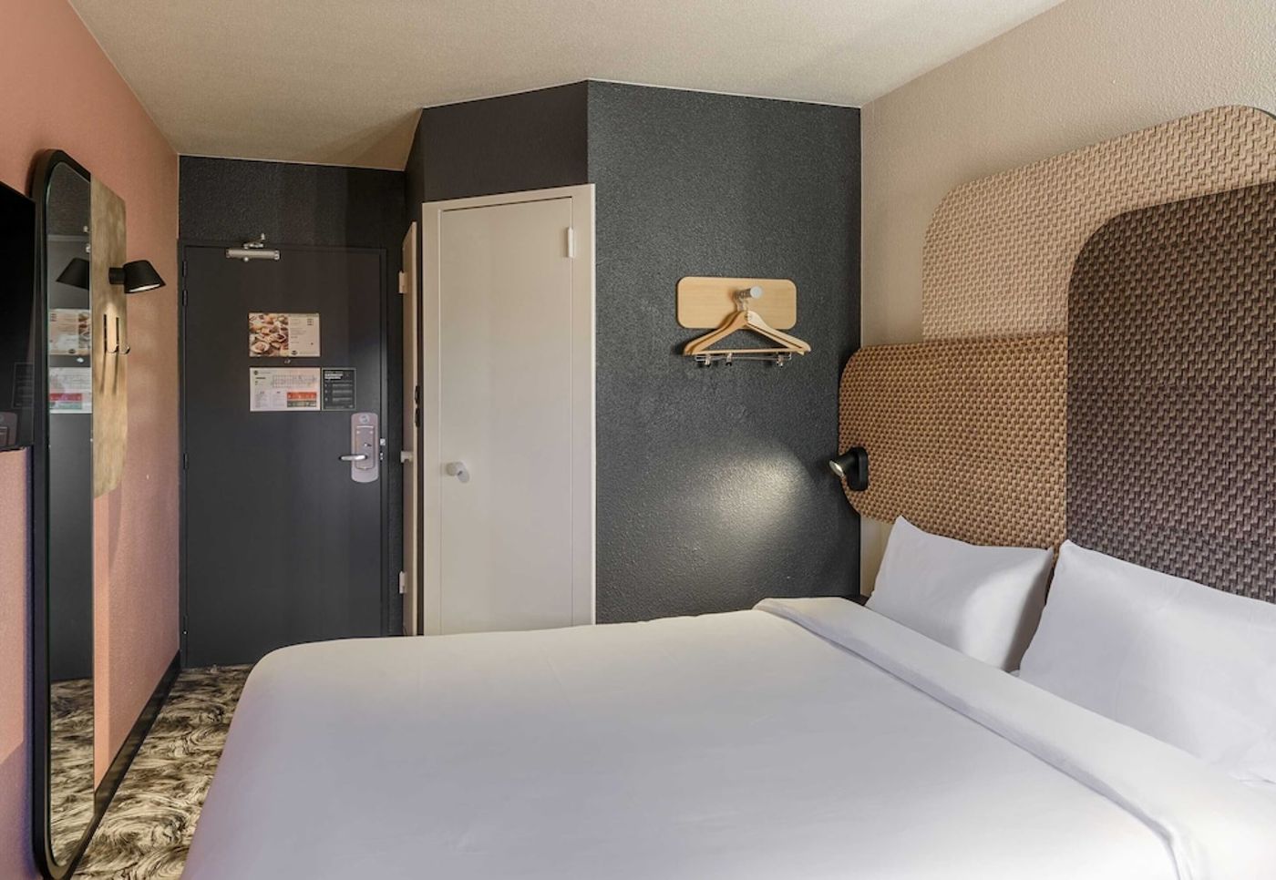 expedia-3164725-8