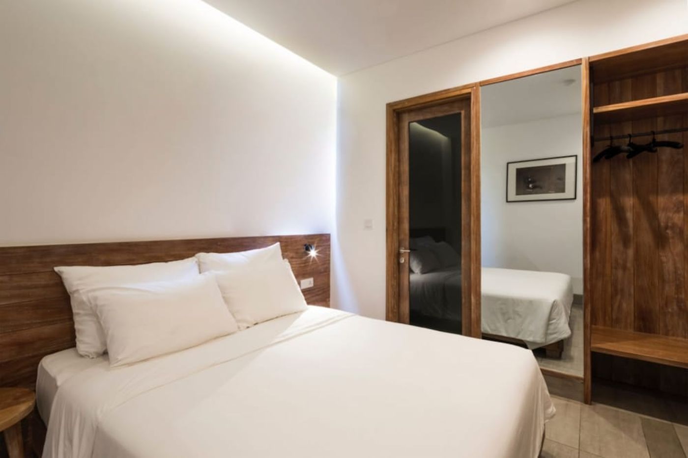 expedia-3161779-8