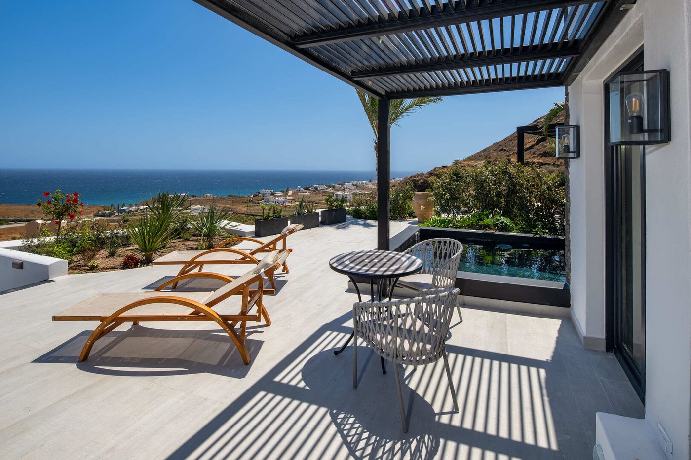 Superior Suite (SeaView, Private Pool ) (2).jpg