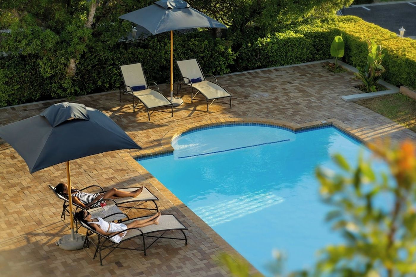 expedia-3165985-25