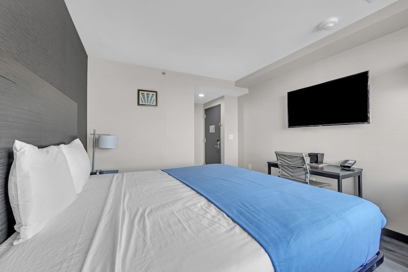 expedia-3159069-10