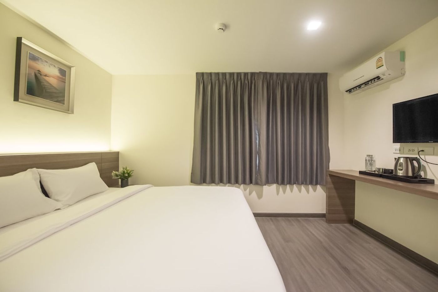 expedia-3162890-23