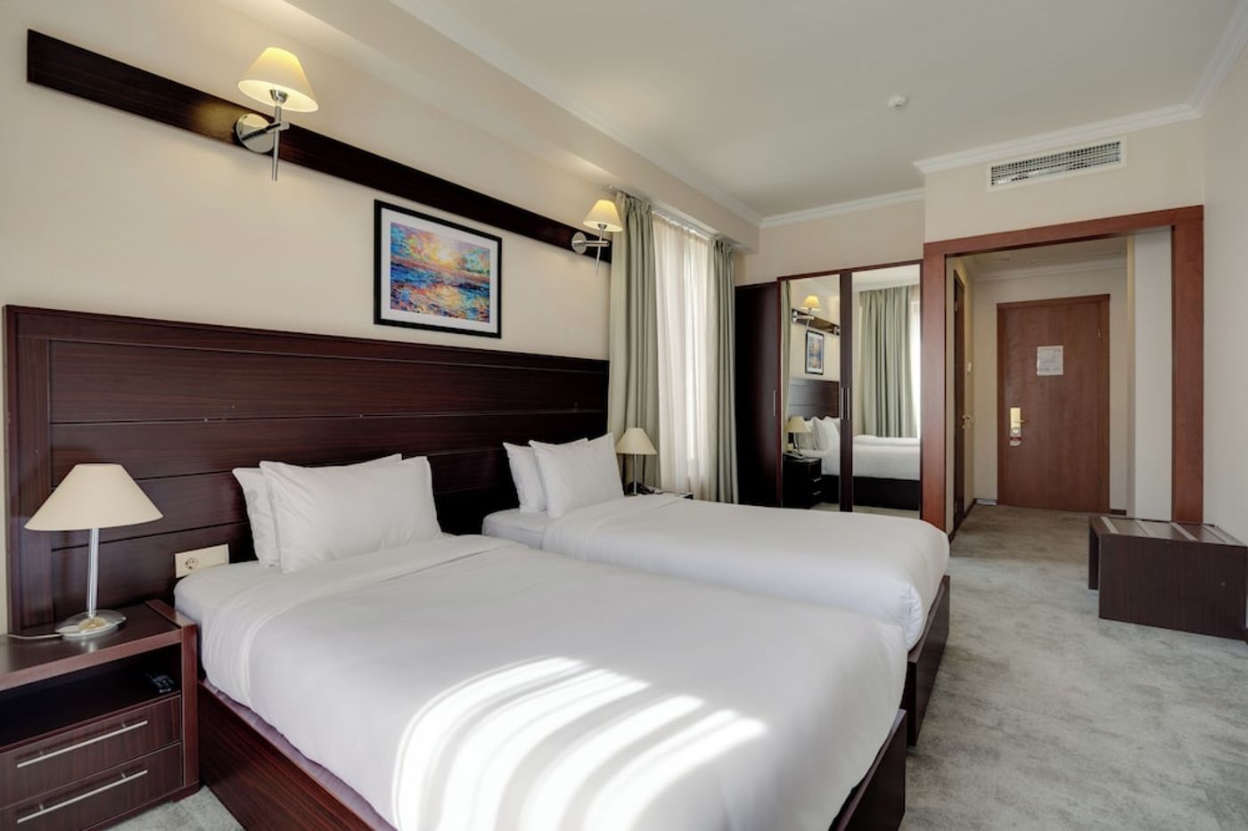 expedia-3157530-27