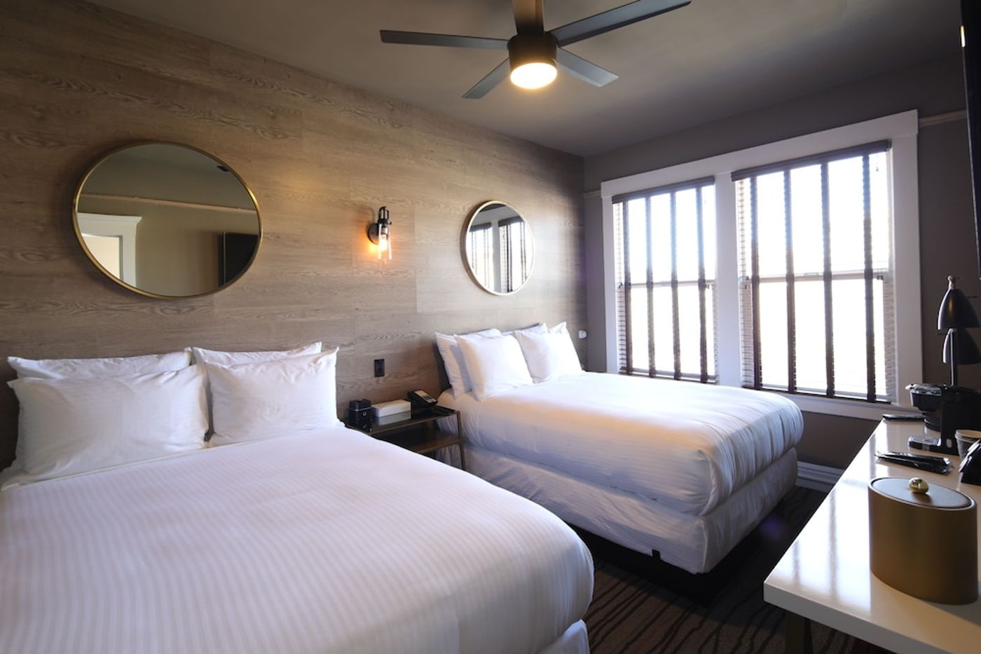 expedia-3159654-8