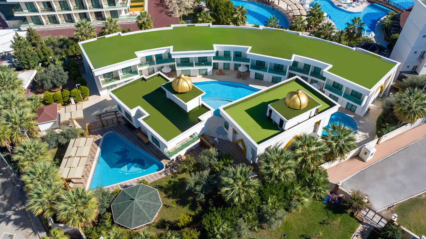 Xafira Deluxe Resort