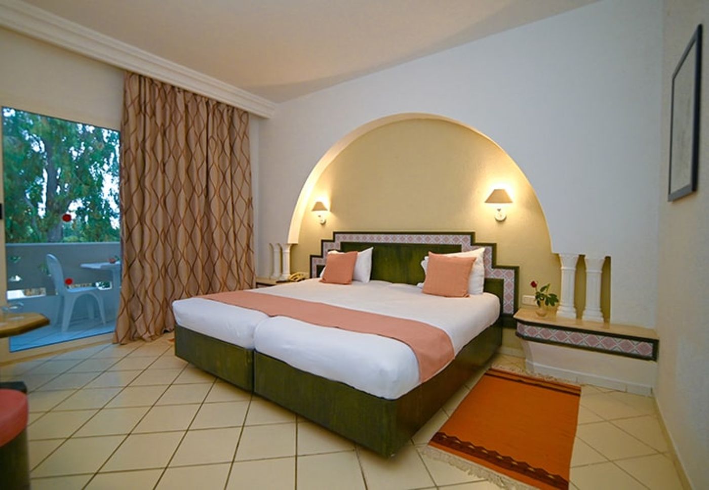 tunisia lodge 23.09