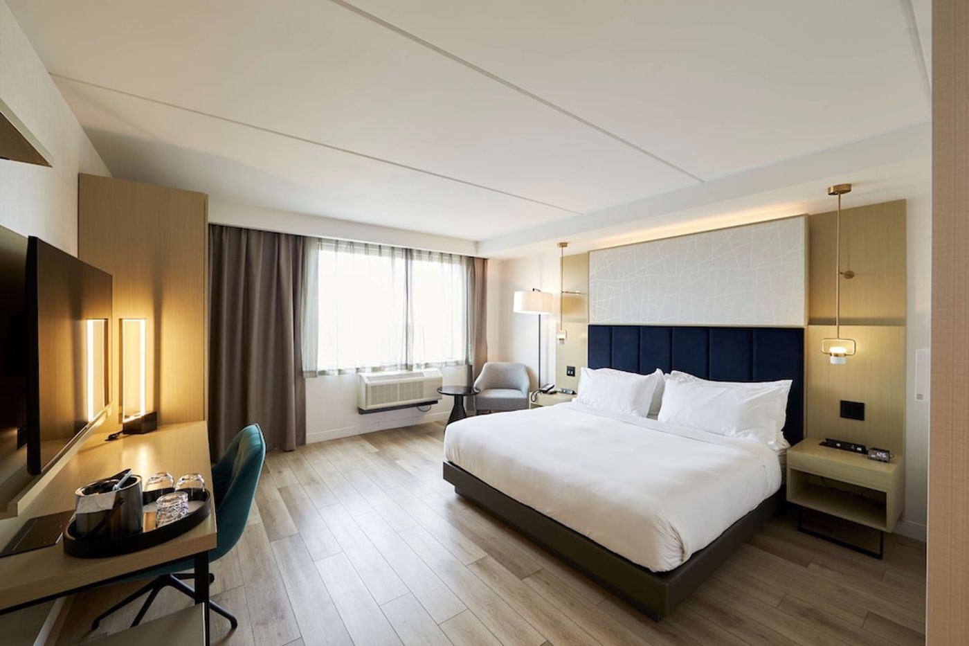 expedia-3163876-1