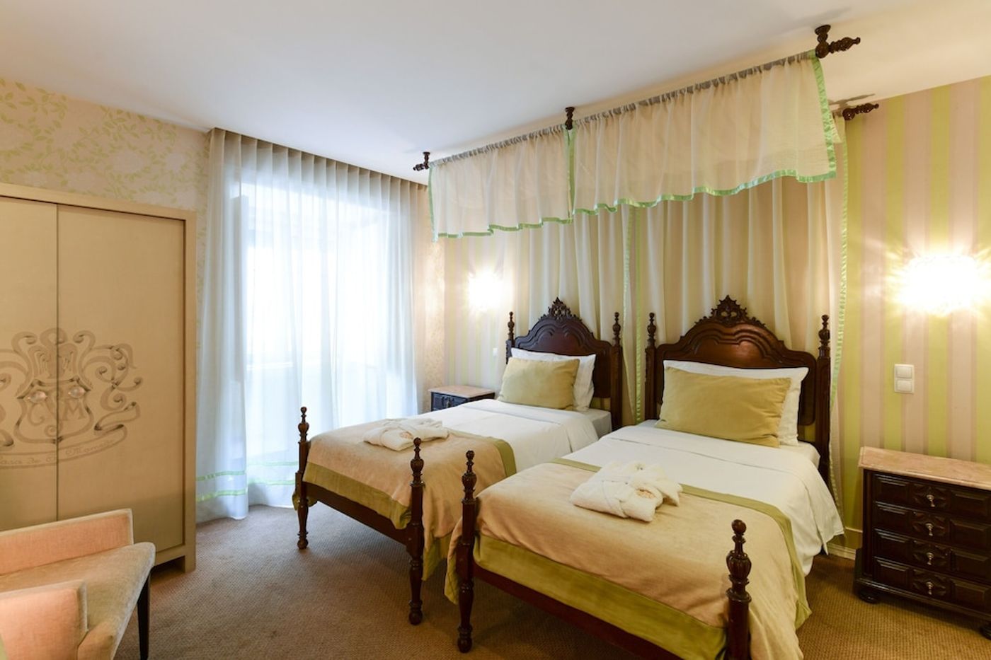expedia-3164266-10
