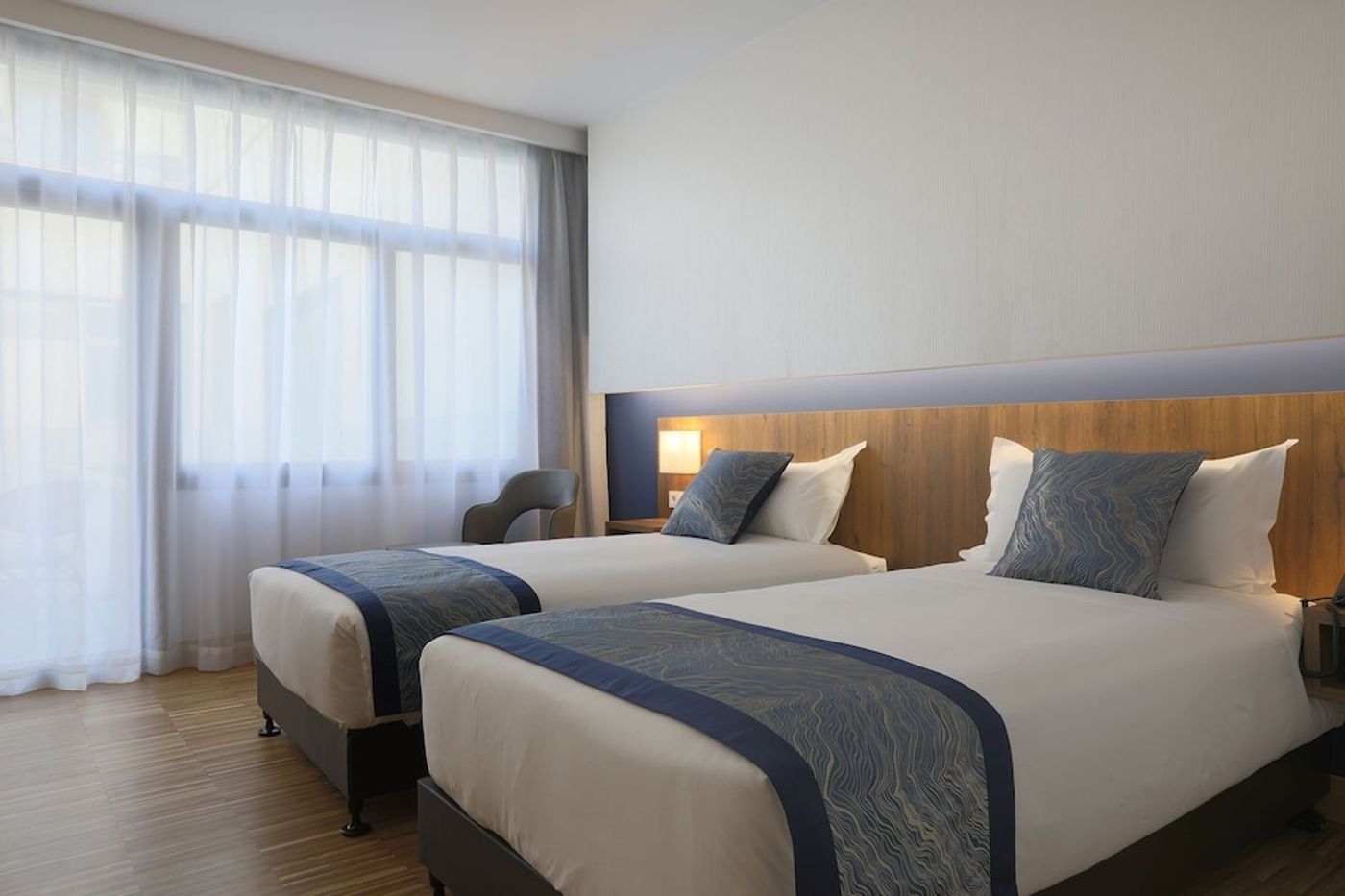 expedia-3165367-15