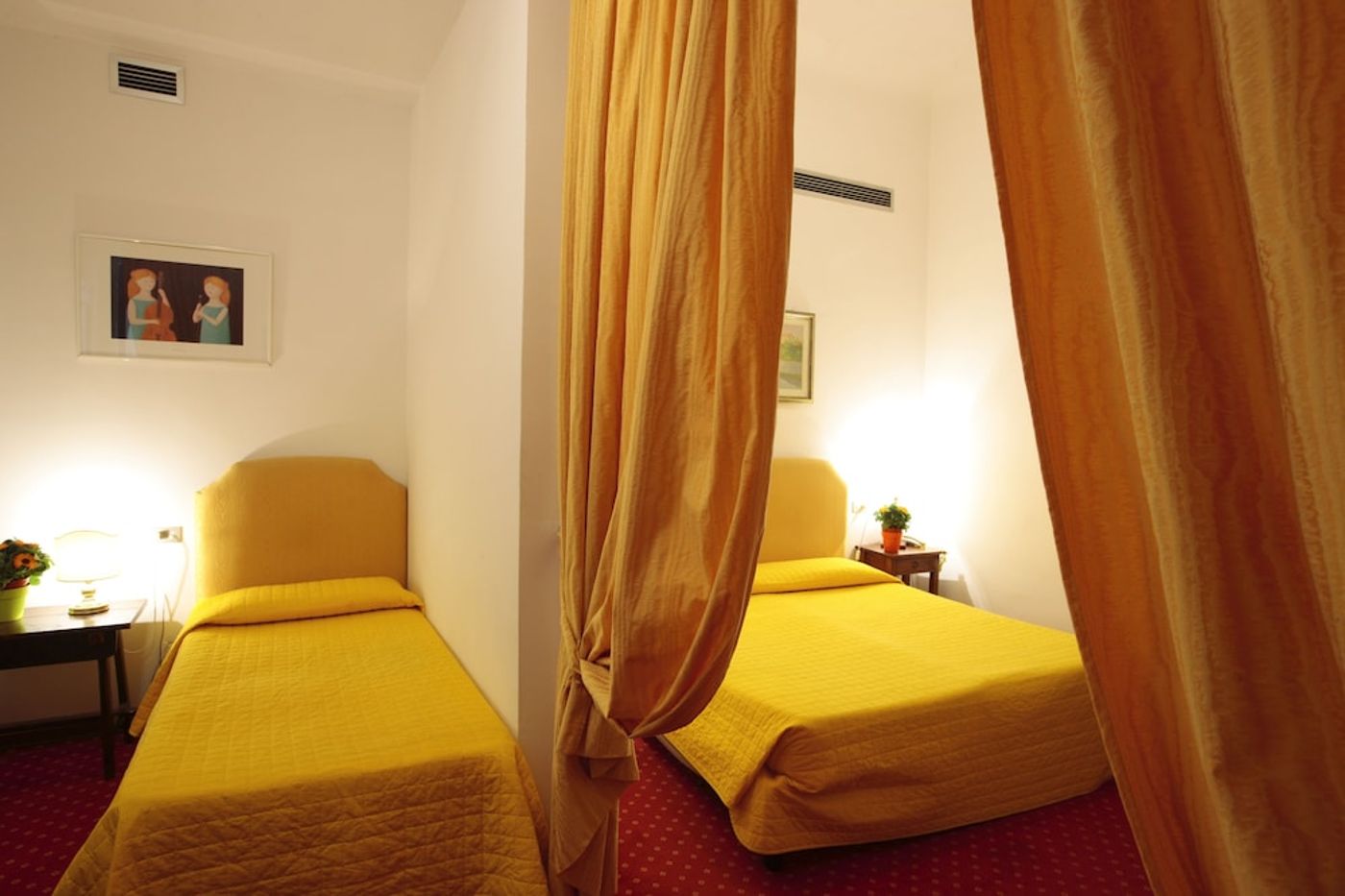expedia-3041141-12