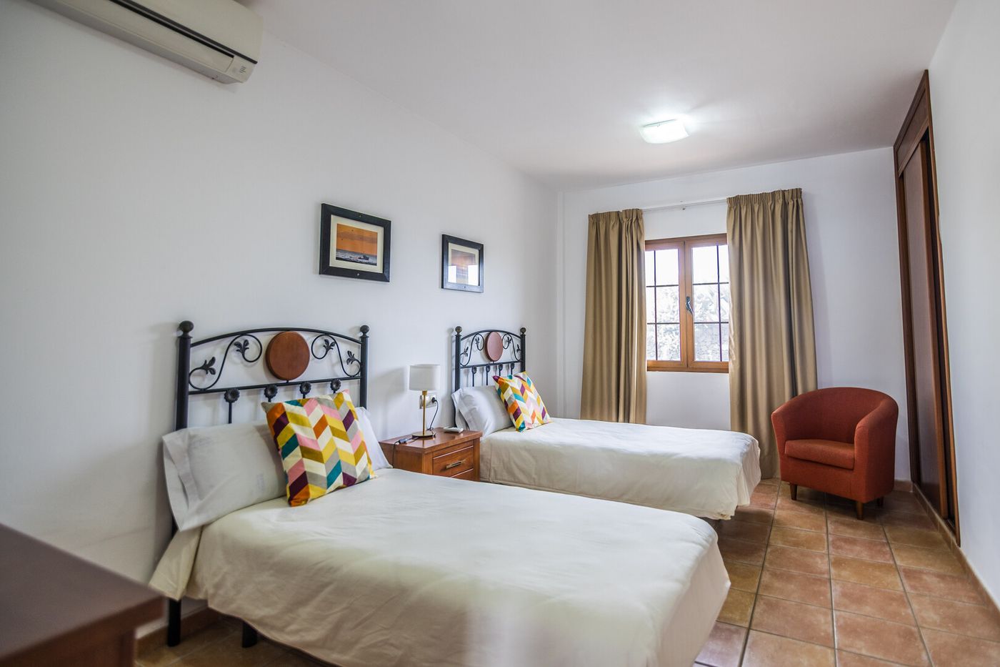 14.04.26 Villas Tao Mazo